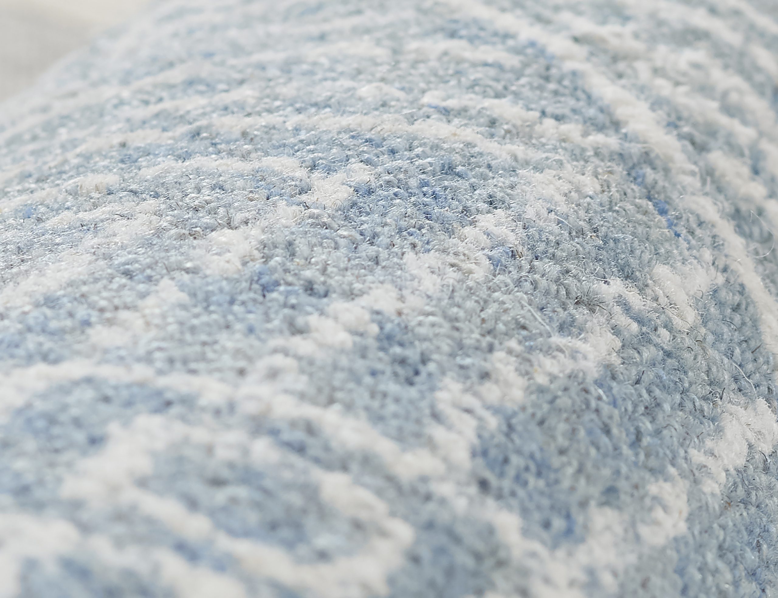 Momeni Mallorca MRC-7 Blue Area Rug - Image 4