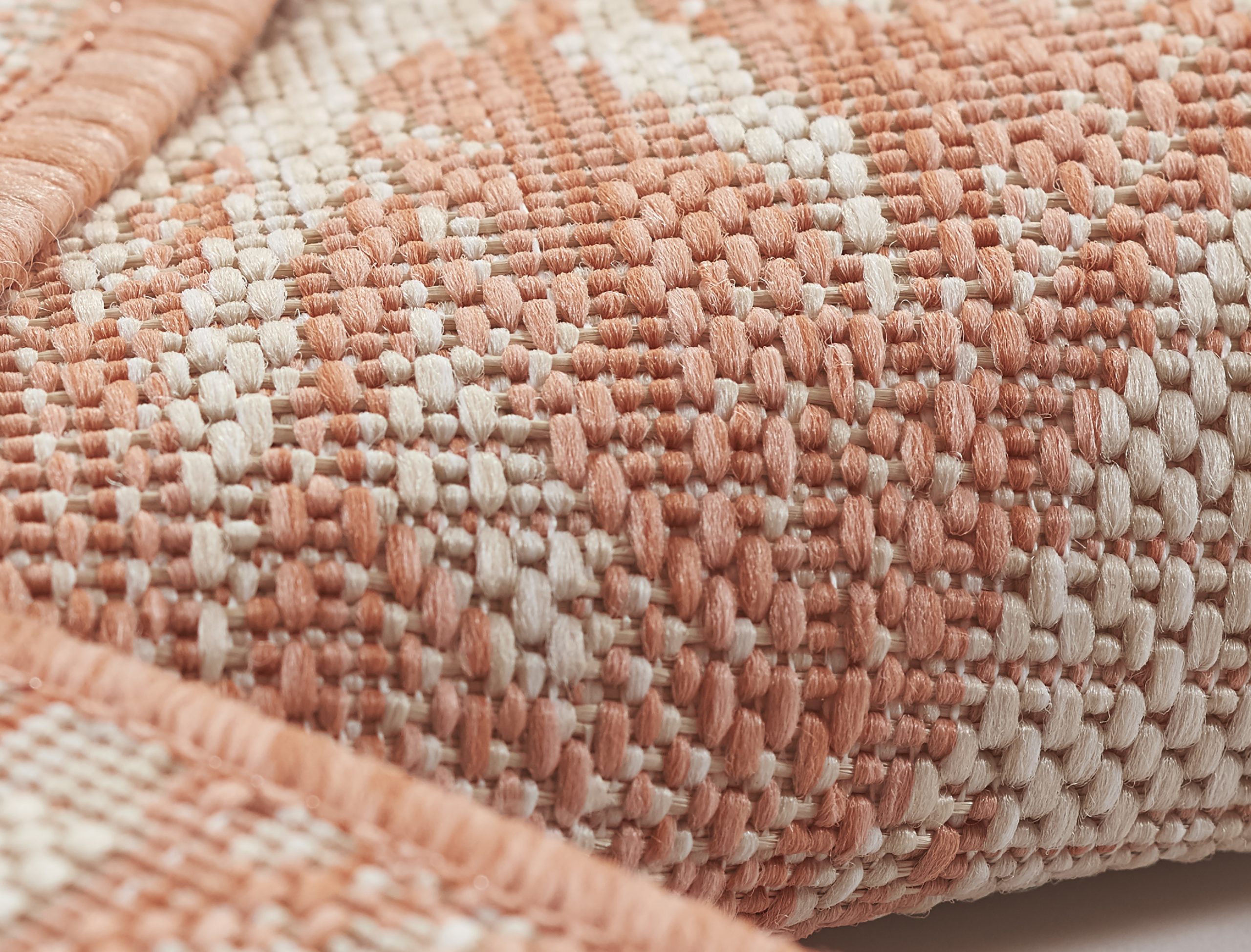 Momeni Riviera RV-01 Coral Area Rug - Image 4