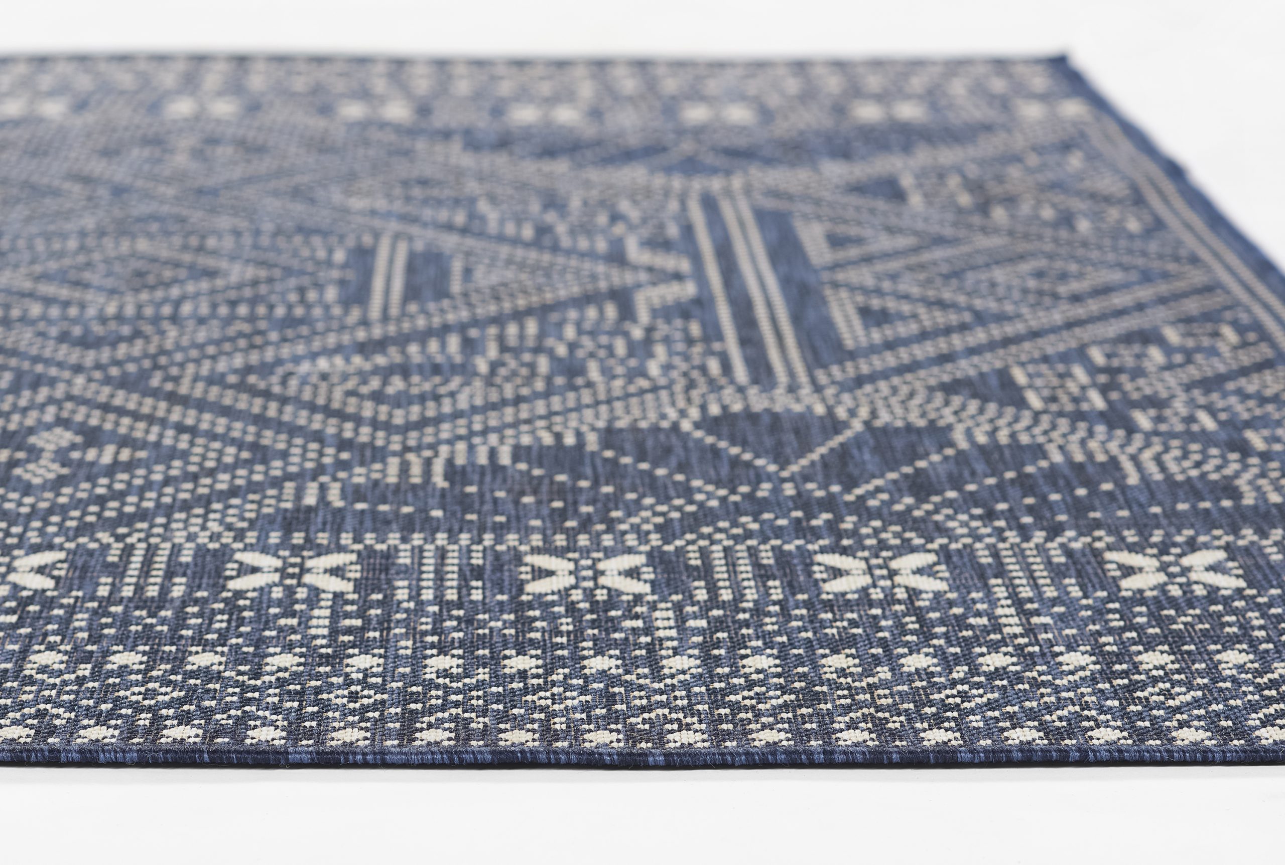 Momeni Riviera RV-03 Navy Area Rug - Image 3
