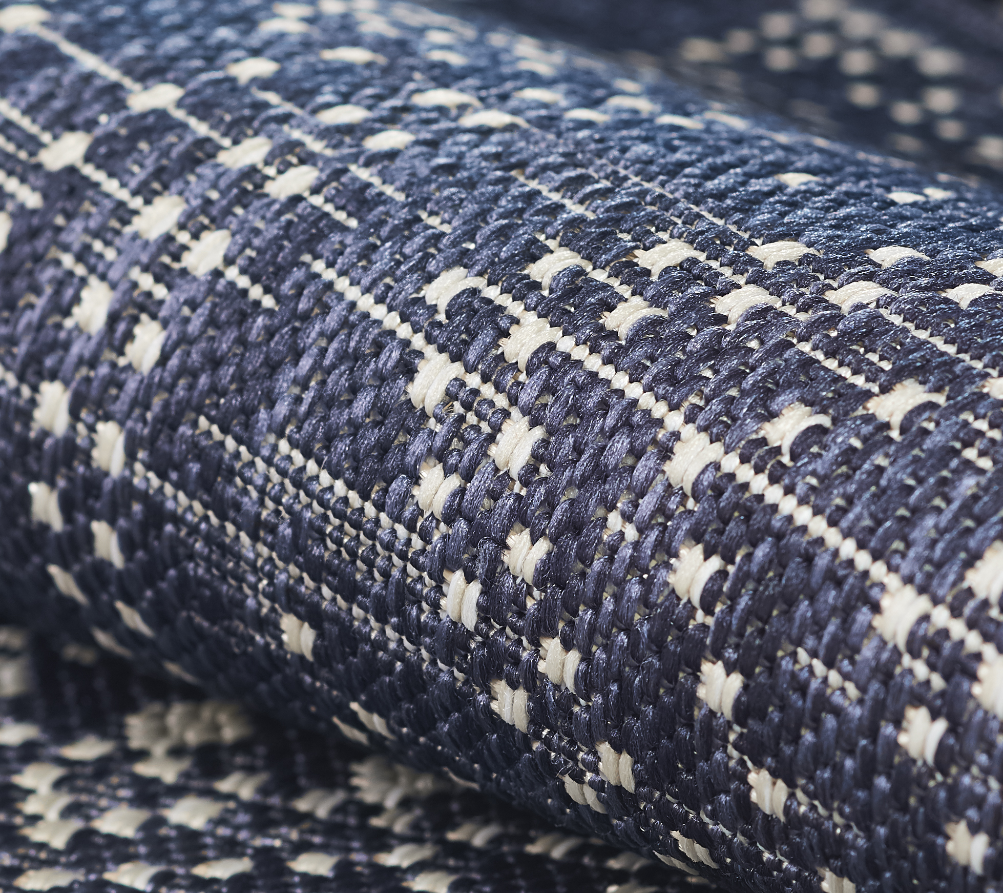 Momeni Riviera RV-03 Navy Area Rug - Image 4