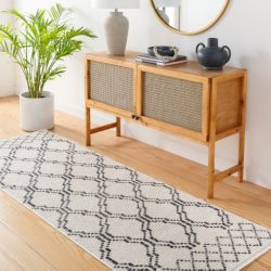 Surya Calico CAC-2303 Area Rug