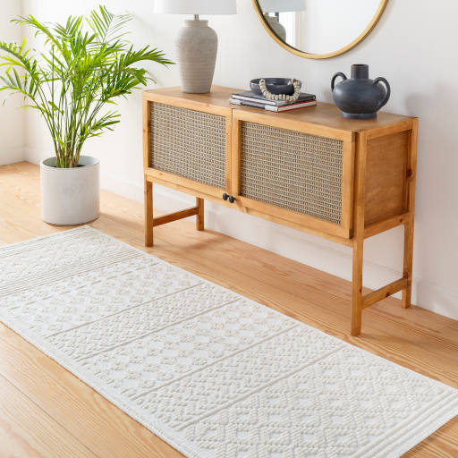 Surya Lyna LYA-2309 Area Rug