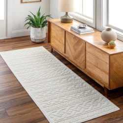 Surya Lyna LYA-2315 Area Rug