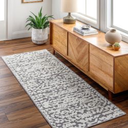 Surya Lyna LYA-2319 Area Rug