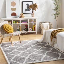 Surya Rodos RDO-2303 Area Rug