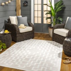 Surya San Diego SFG-2330 Area Rug