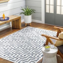 Surya San Diego SFG-2346 Area Rug