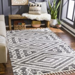 Surya Valencia VLC-2304 Black Area Rug