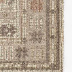 Alternative view of Momeni Bristol BRS-8 Blush Area Rug