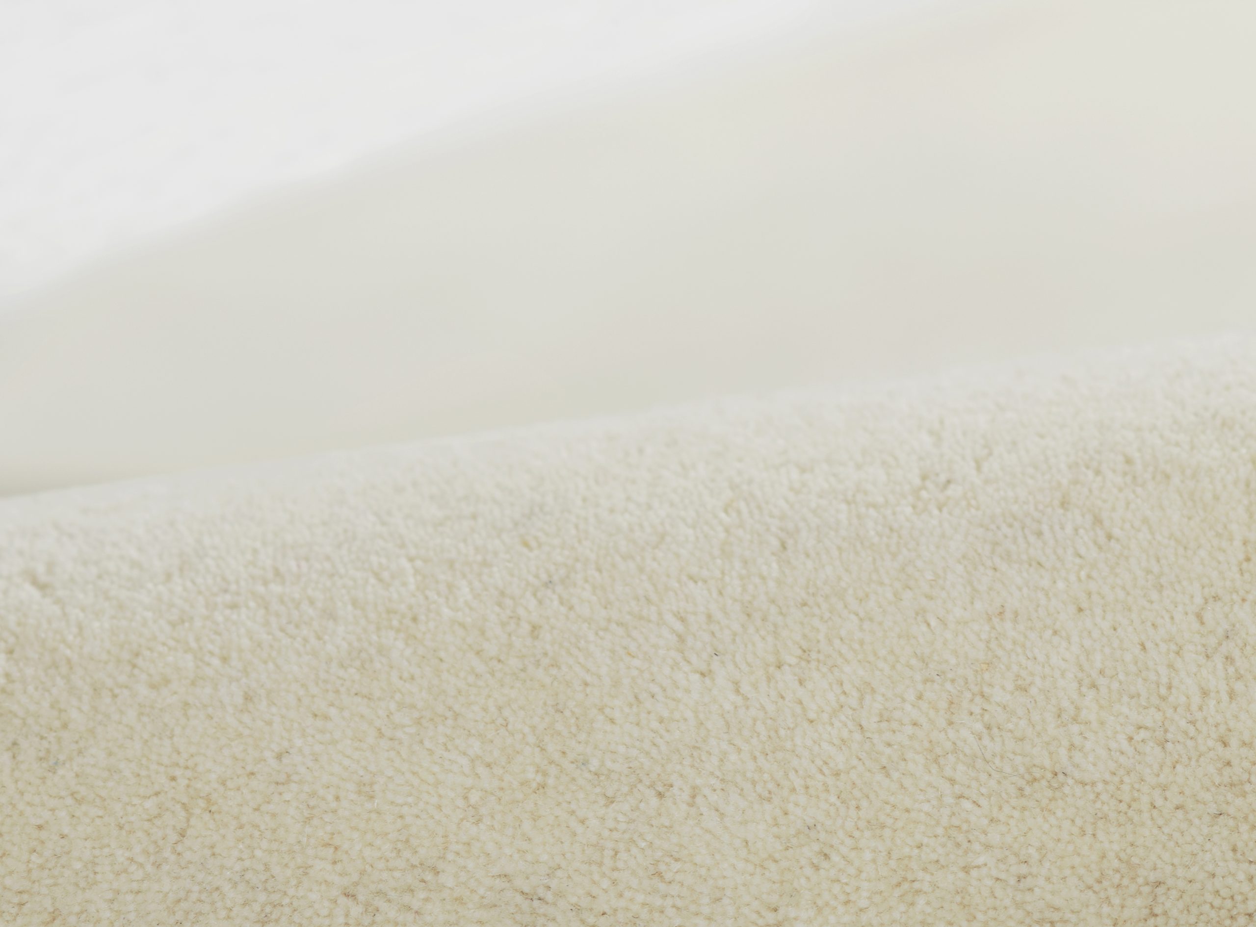 Momeni Claude CUD-2 Ivory Area Rug - Image 4