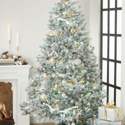 Alternative view of Momeni Furry Tree Skirt FTS-1 Green Area Rug