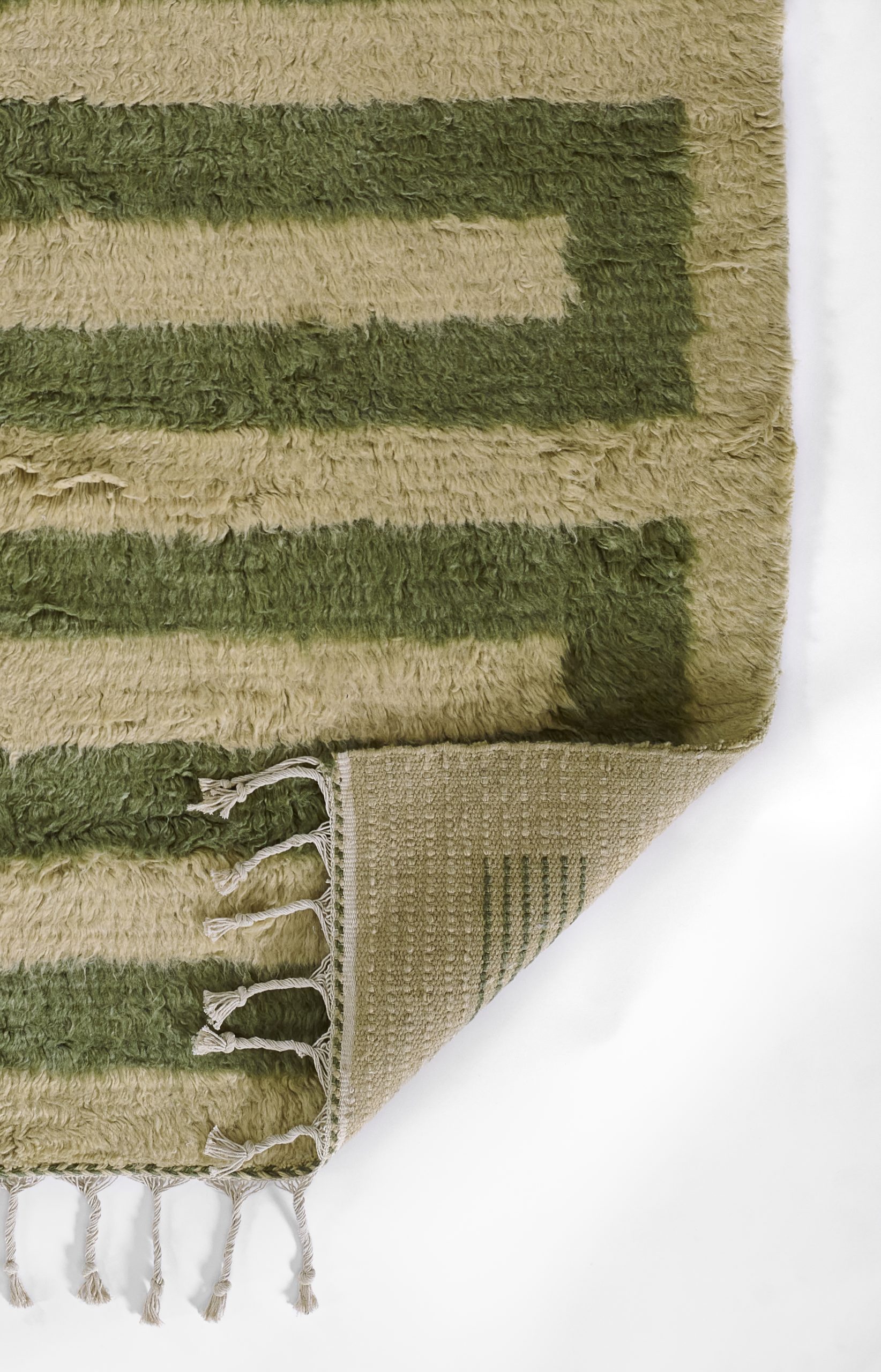 Momeni Neo NEM-1 Green Area Rug - Image 3