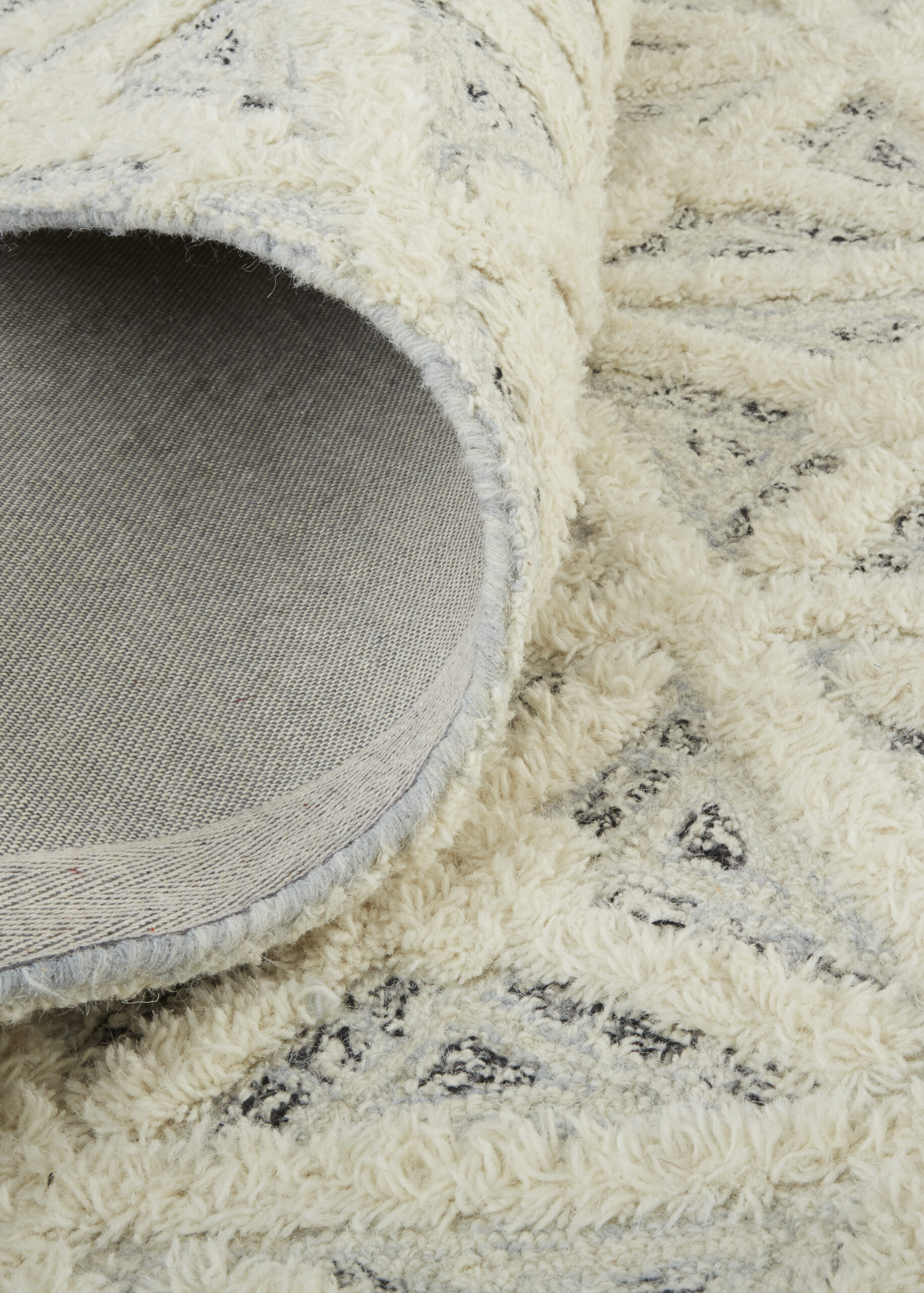 Feizy Anica Transitional Geometric 8007F Ivory/Black Area Rug - Image 6