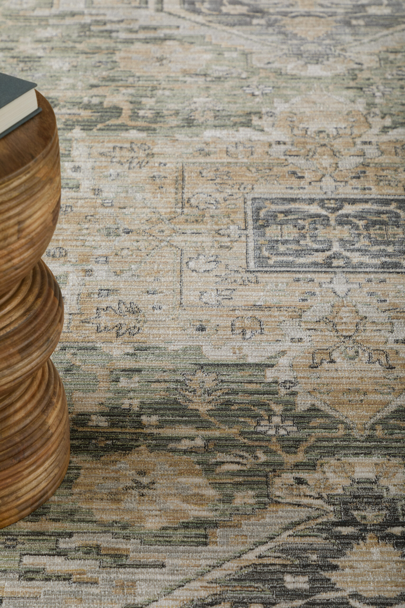Feizy Augustine Traditional Medallion 39TVF Green/Black/Tan Area Rug - Image 2
