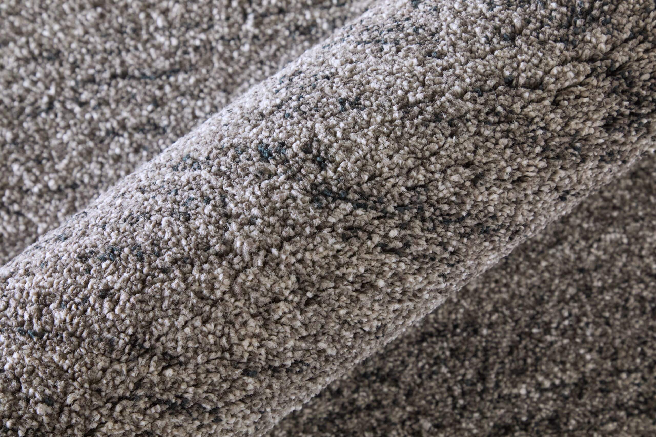 Feizy Jameson Modern Distressed 39R8F Gray/Black Area Rug - Image 4