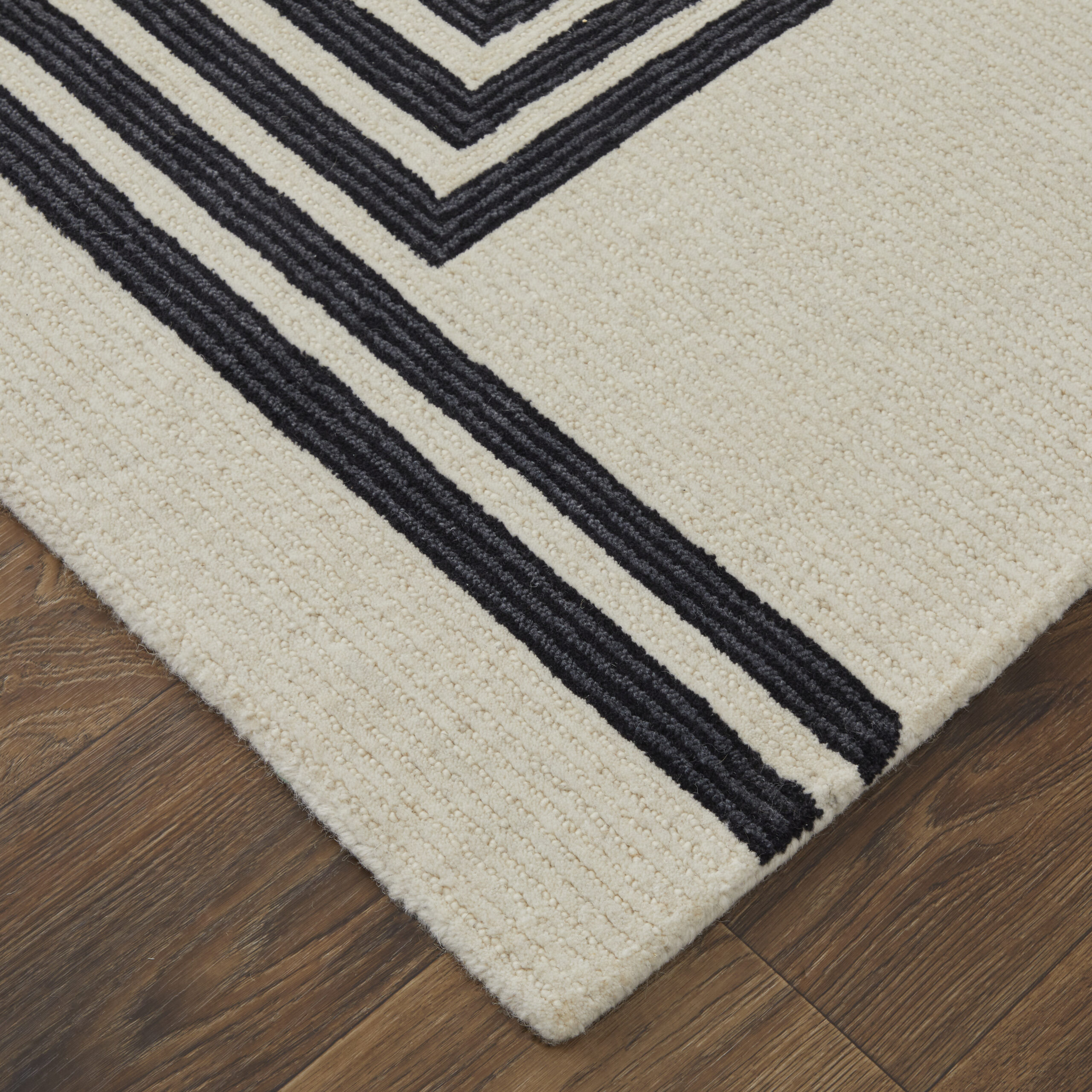 Feizy Maguire Transitional Abstract 8900F Gray/Ivory/Black Area Rug - Image 3