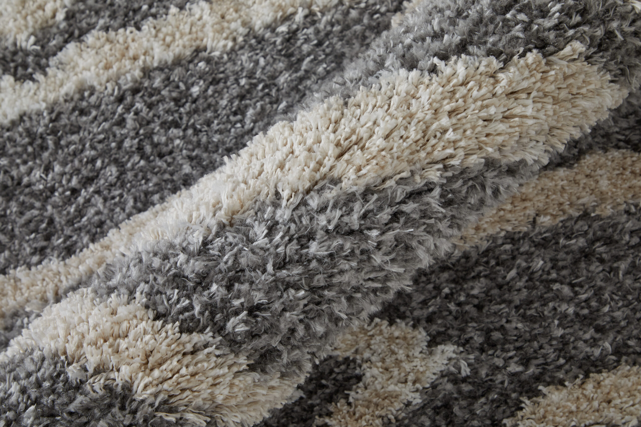 Feizy Mynka Transitional Diamond 39IBF Gray/Ivory Area Rug - Image 4
