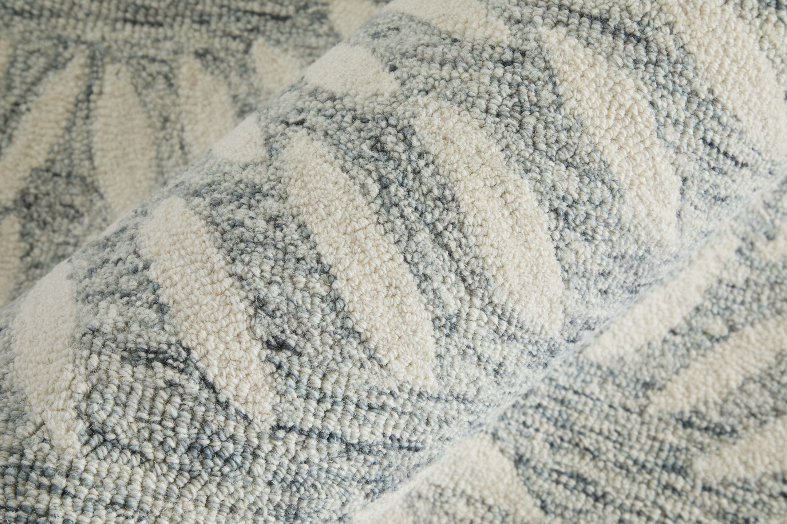 Feizy Wallace Modern Floral & Botanical 8A38F Gray/Ivory Area Rug - Image 4