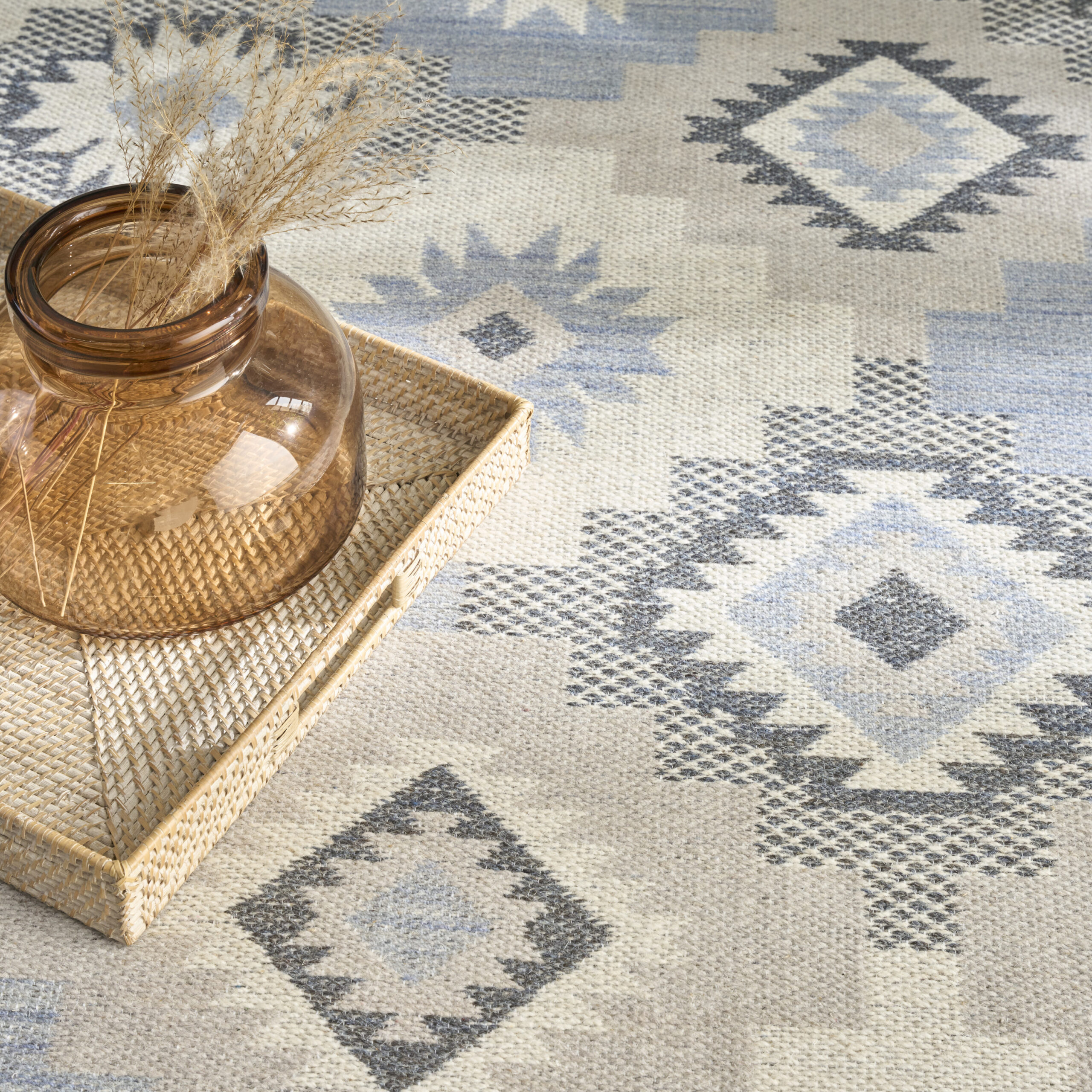 Nourison Copenhagen CPN01 Ivory Blue Area Rug - Image 6