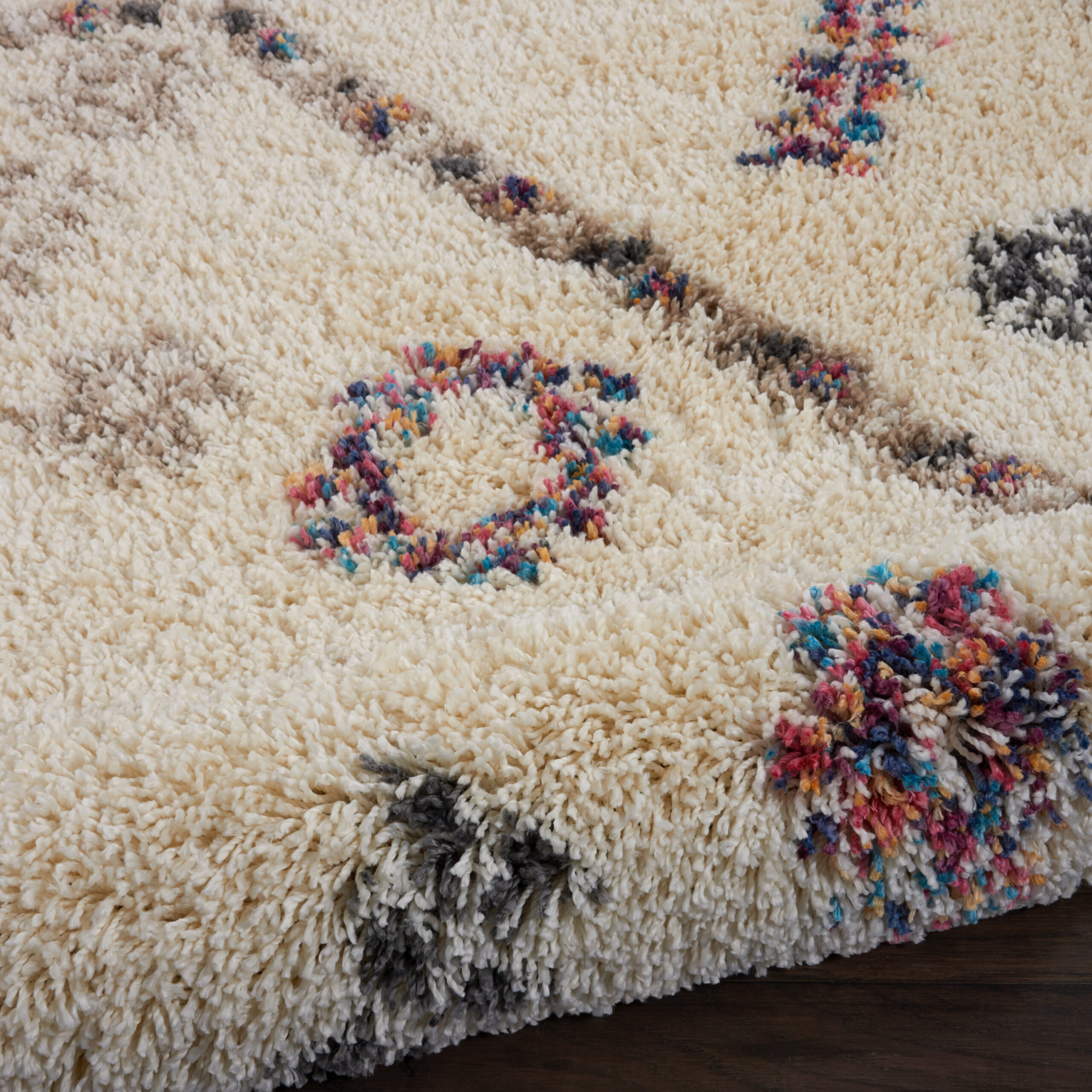 Nourison Denmark Shag DNK01 Ivory Area Rug - Image 3
