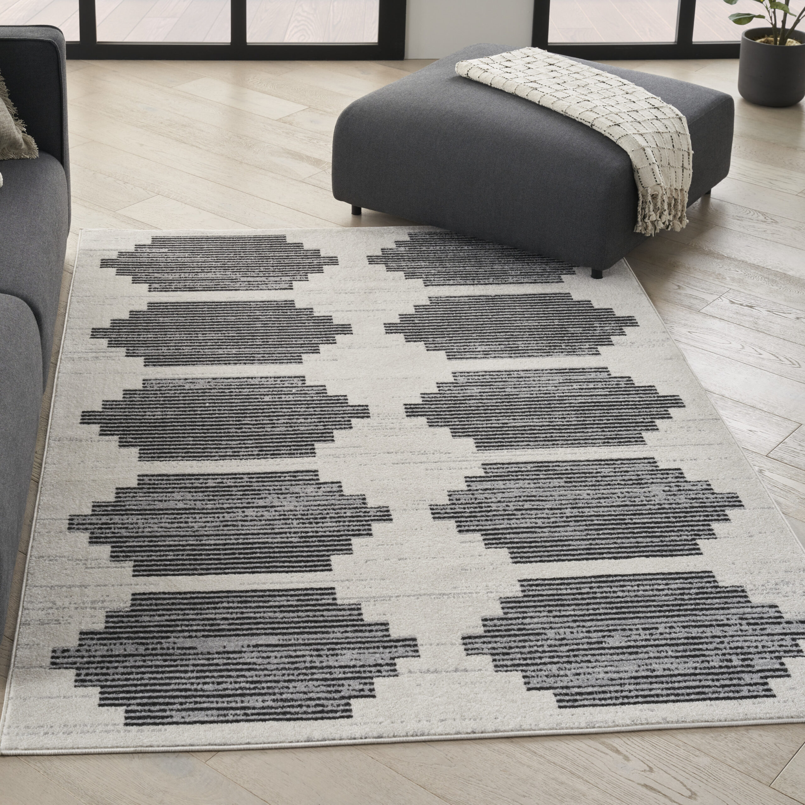 Nourison Modern Passion MDP01 Ivory Grey Area Rug - Image 5