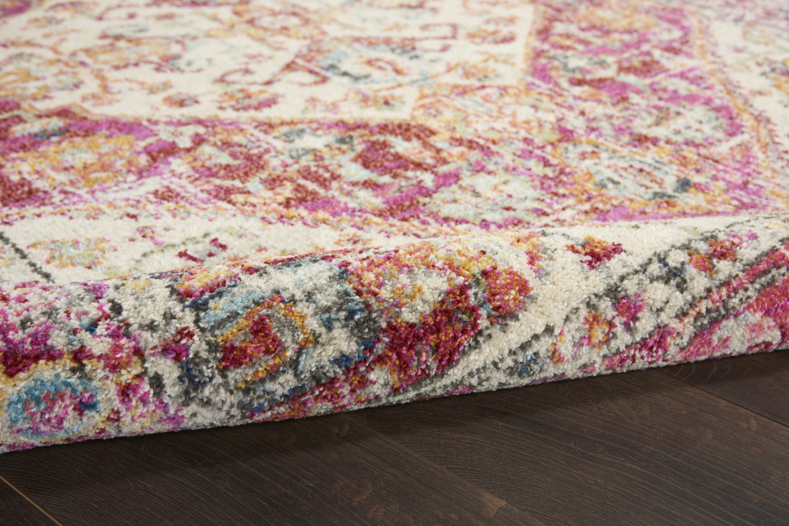 Nourison Passion PSN23 Ivory Pink Area Rug - Image 3