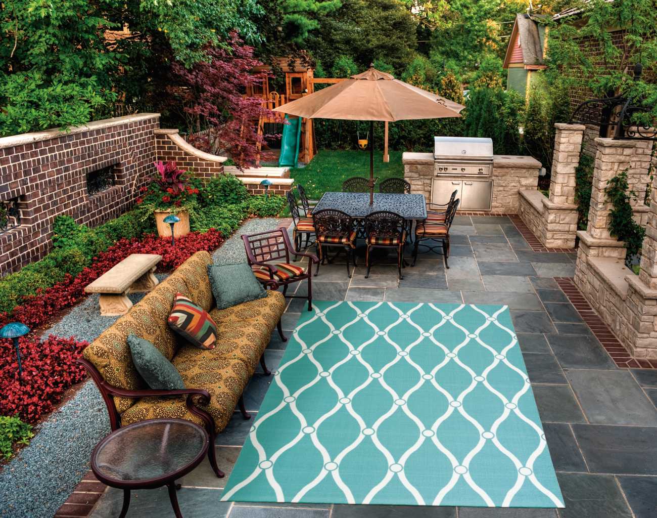 Nourison Home & Garden RS089 Aqua Area Rug - Image 3