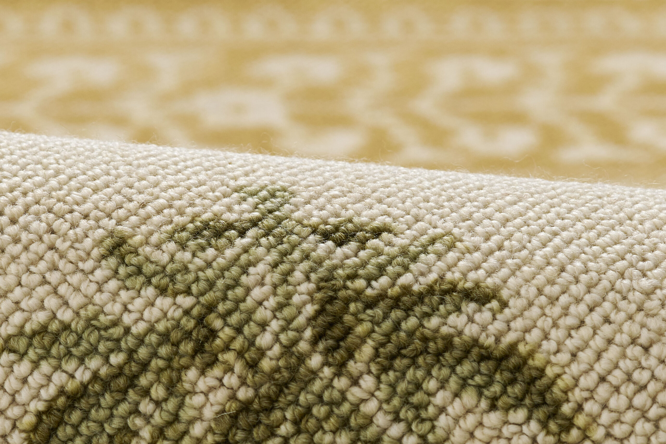 Momeni Bibury BIB-4 Gold Area Rug - Image 4