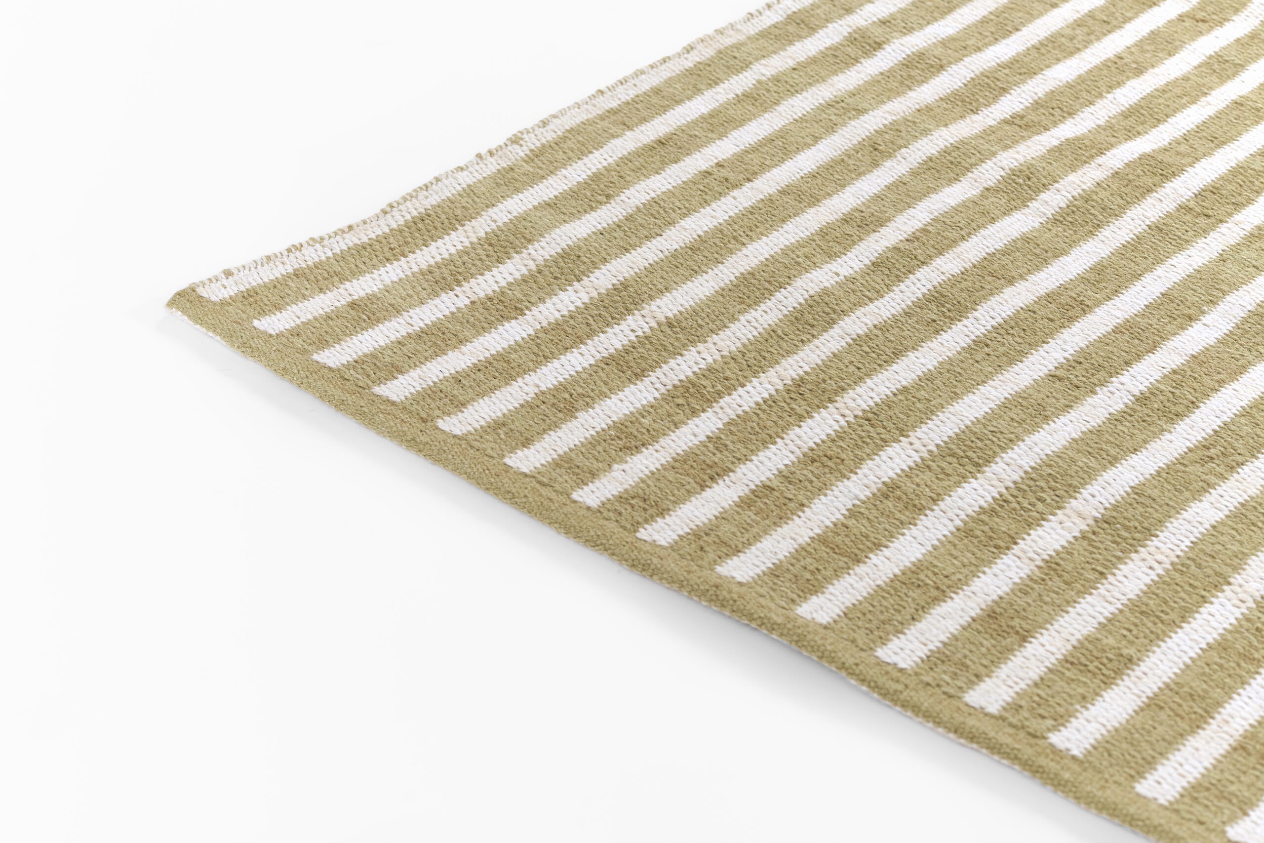 Momeni Caicos CAI-4 Green Area Rug - Image 6