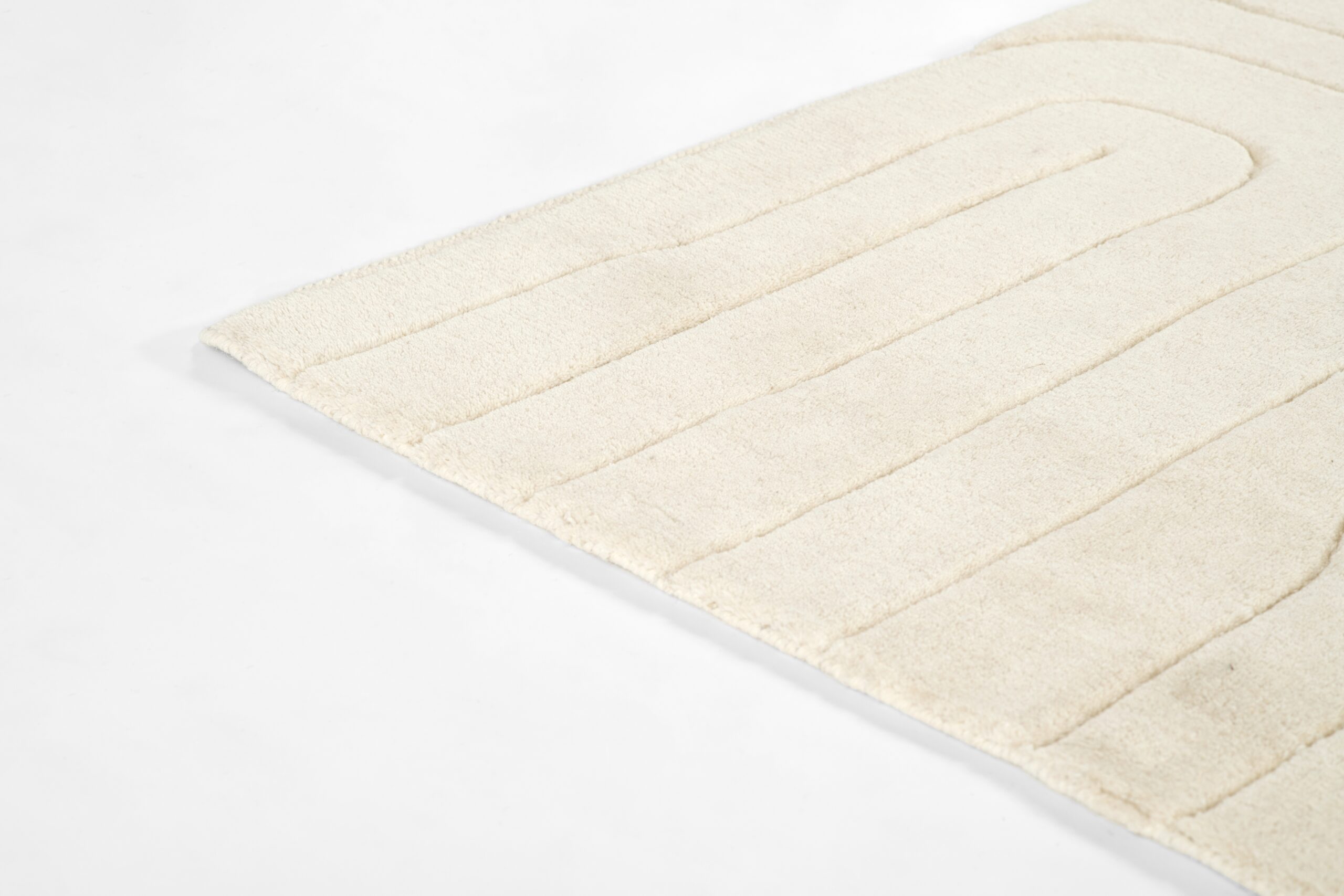 Momeni Canyon CYN-1 Ivory Area Rug - Image 5