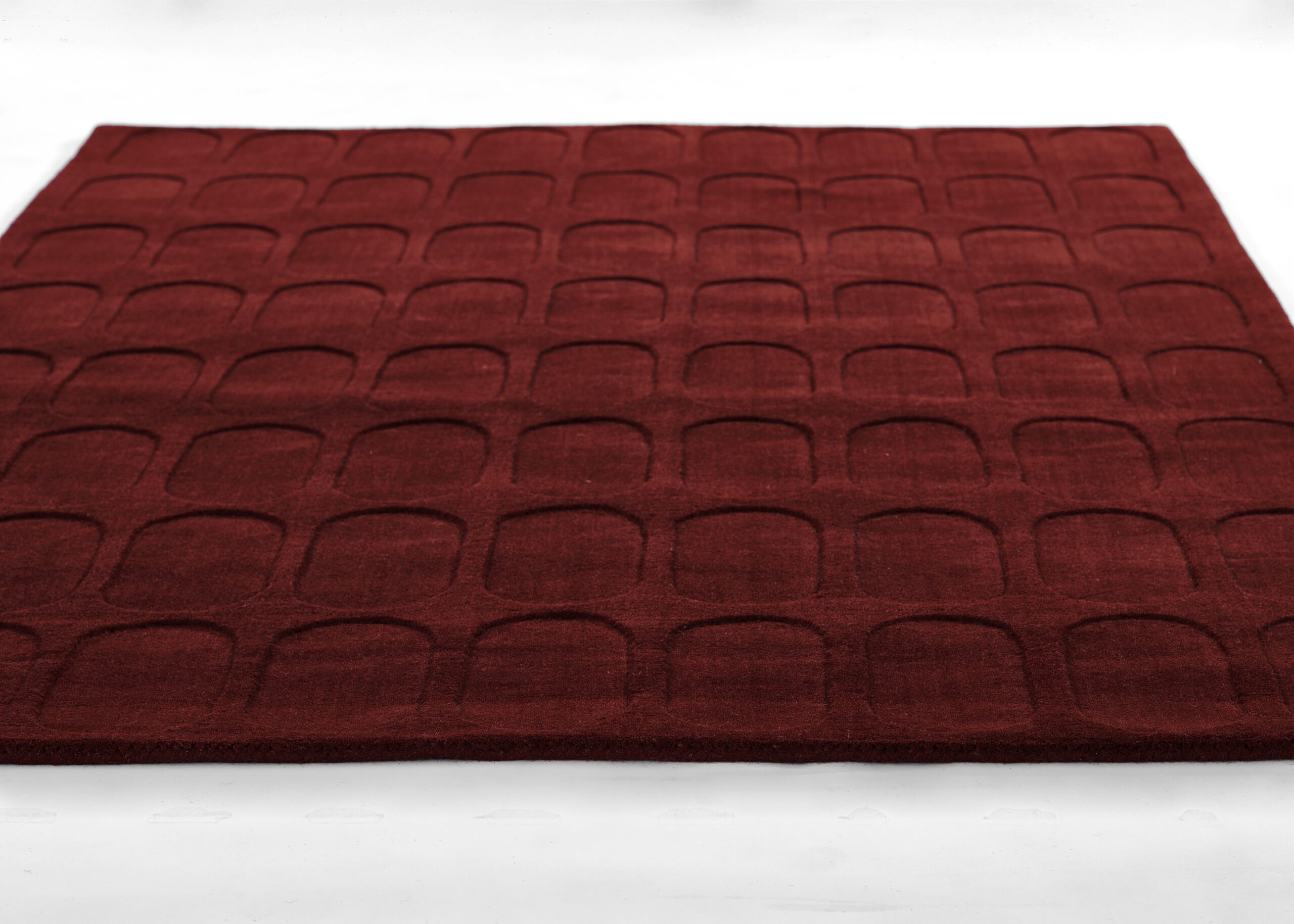 Momeni Contour CON-2 Burgundy Area Rug - Image 6
