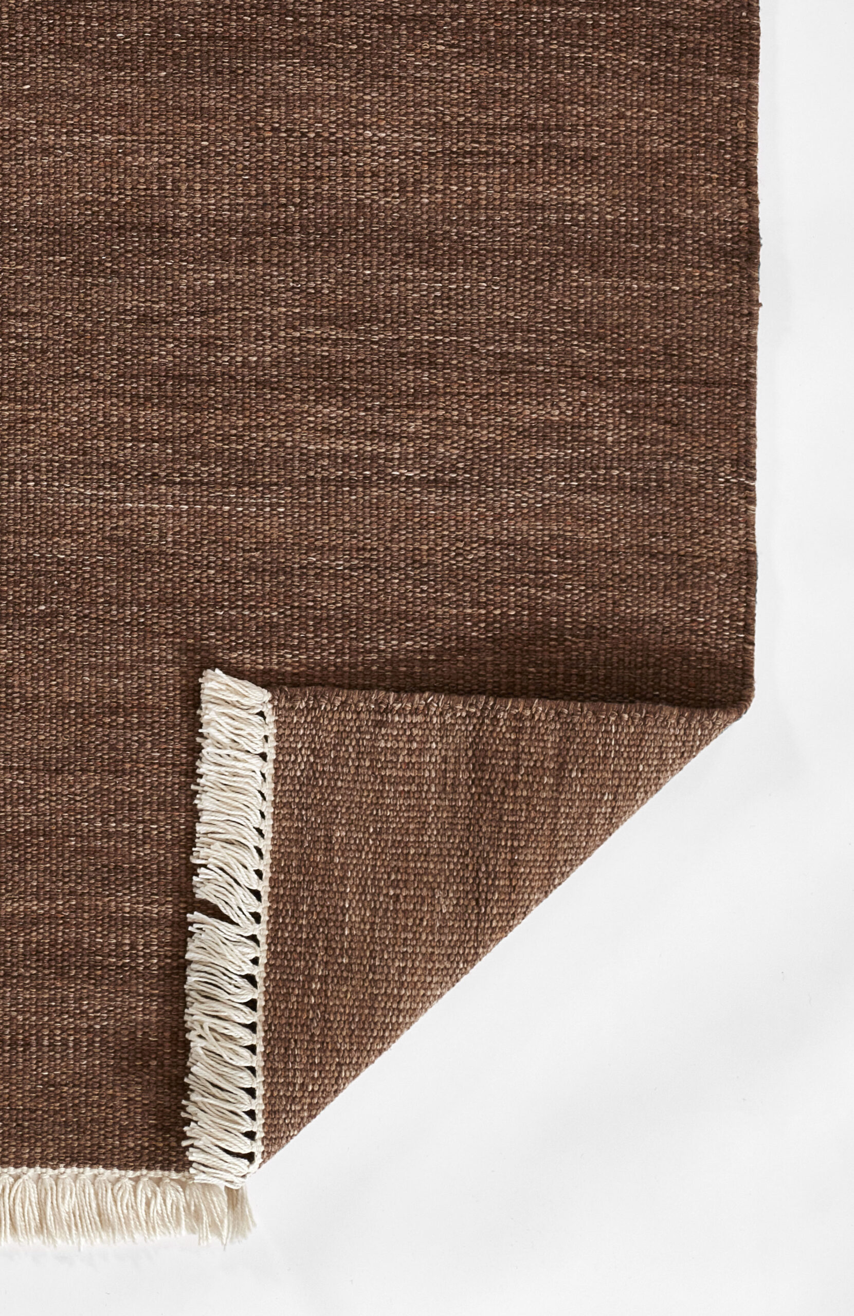 Momeni Cove CV-01 Brown Area Rug - Image 3