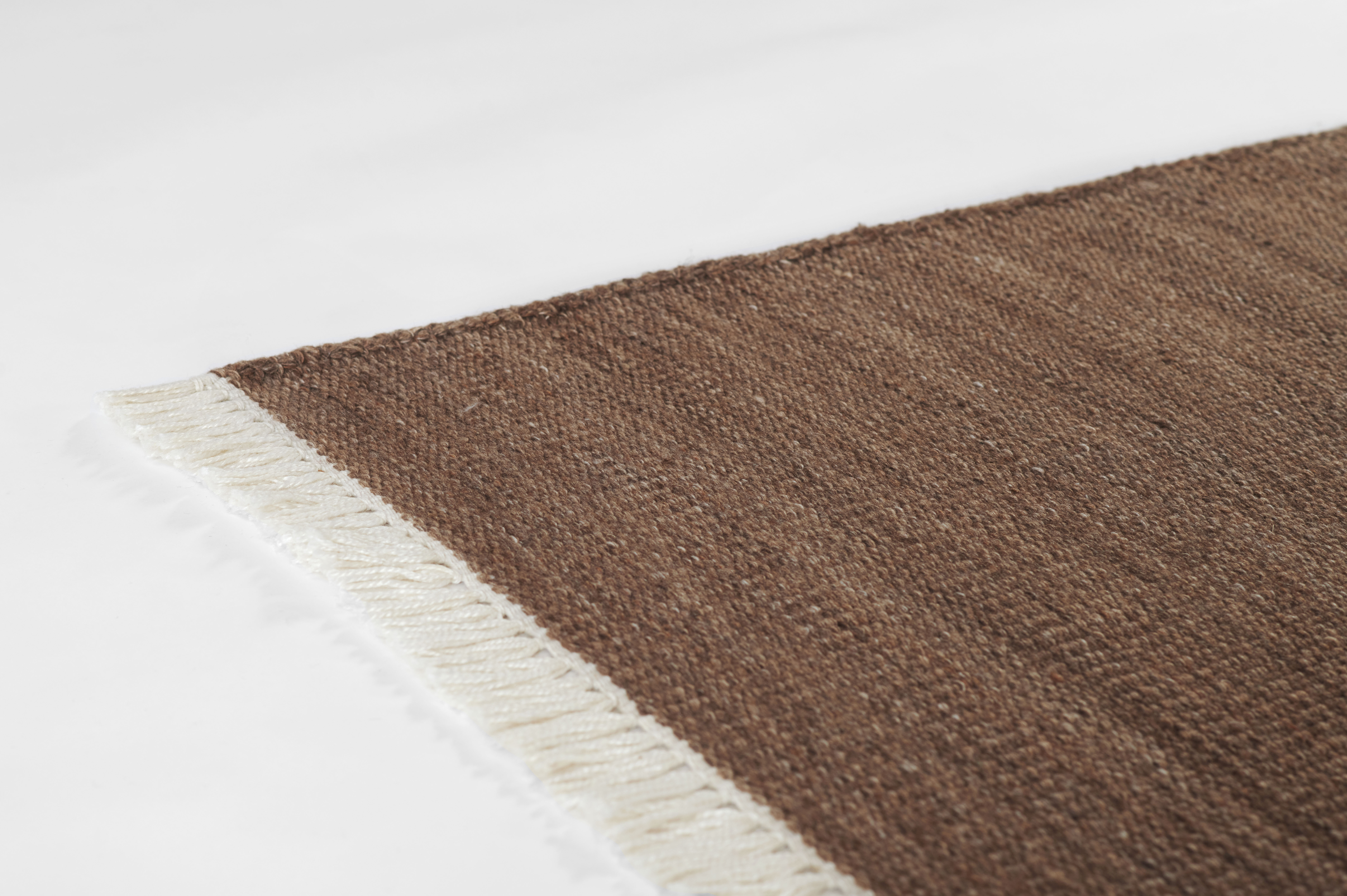 Momeni Cove CV-01 Brown Area Rug - Image 5