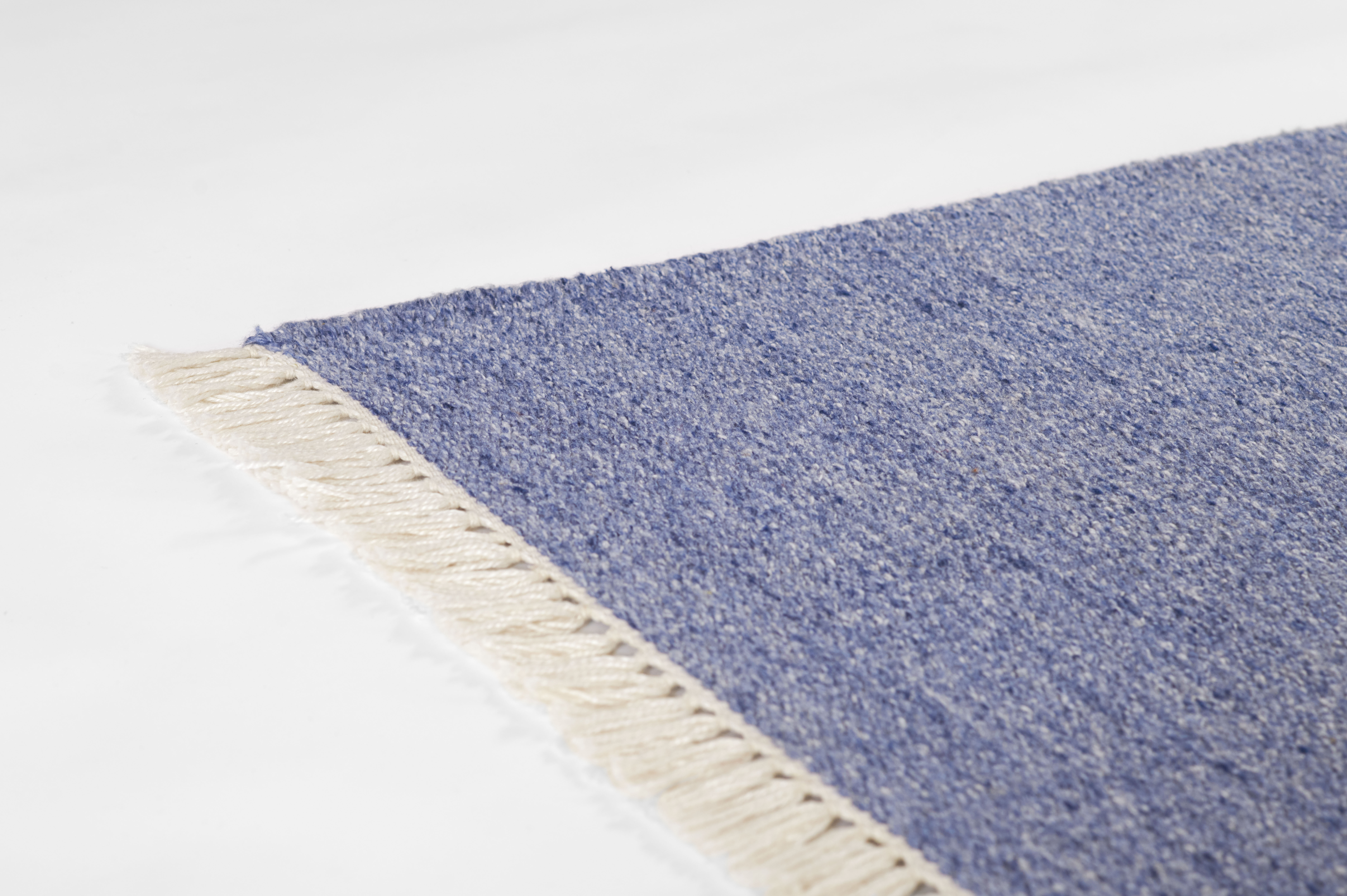 Momeni Cove CV-01 Demin Area Rug - Image 5
