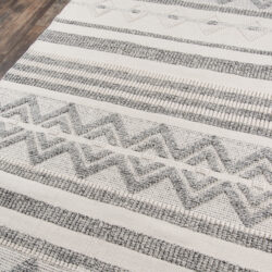 Alternative view of Momeni Hermosa HRM-3 Ivory Area Rug