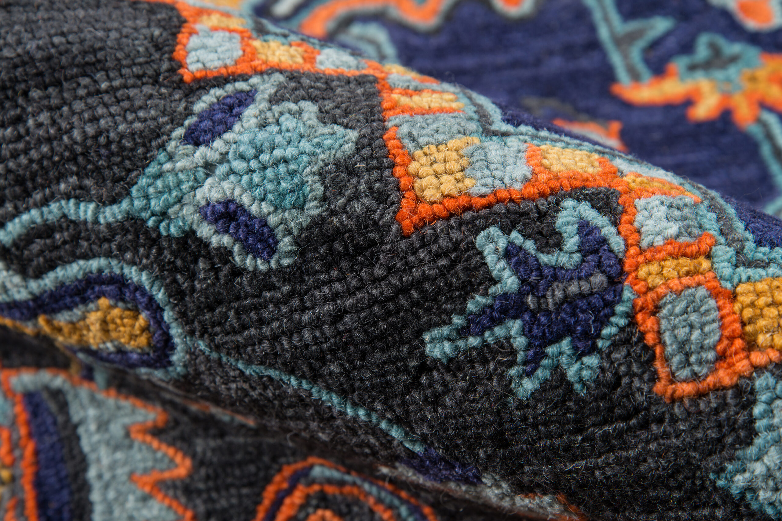 Momeni Ibiza IBI-2 Navy Area Rug - Image 4