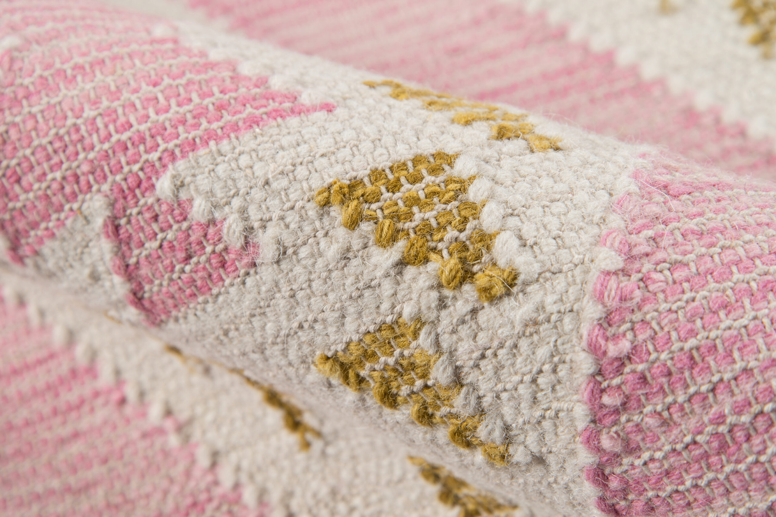 Novogratz Indio IND-1 Pink Area Rug - Image 4