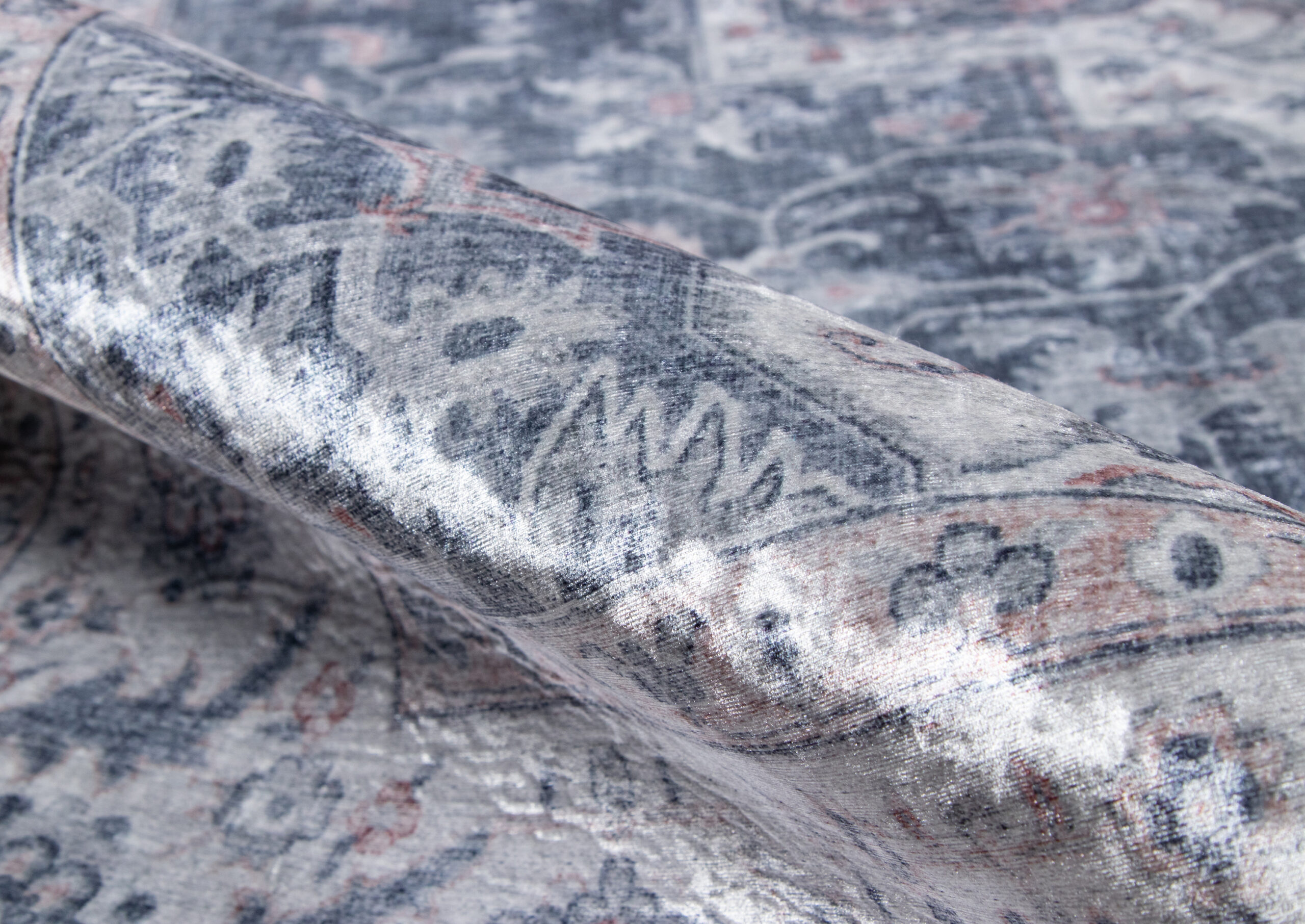 Momeni Karachi KAR-8 Grey Area Rug - Image 4