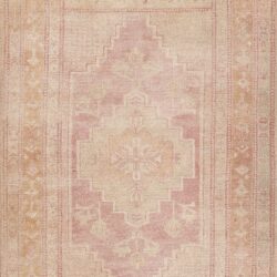 Momeni Luna LNA-3 Pink Area Rug