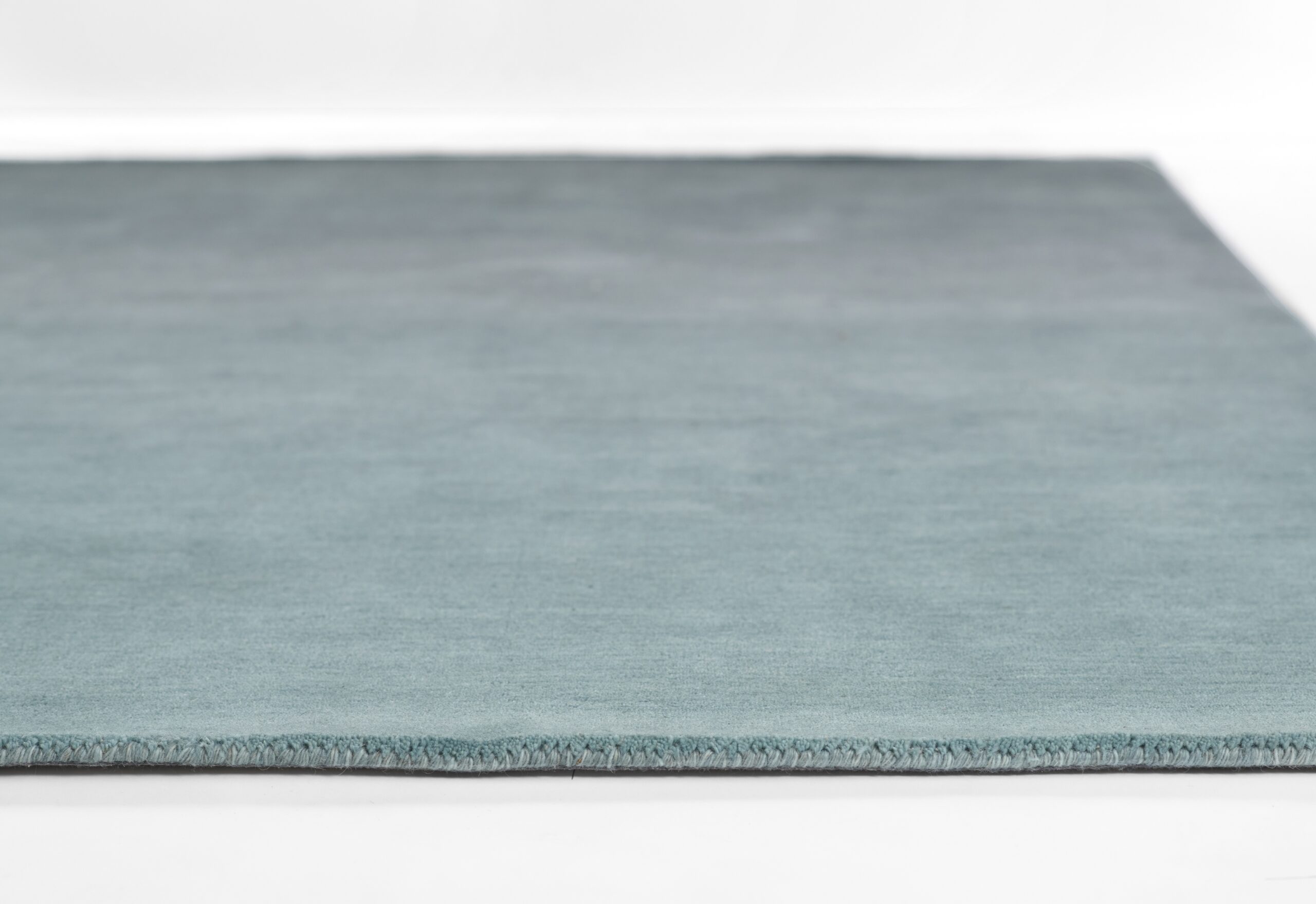 Momeni Ombre OMB-1 Blue Area Rug - Image 6