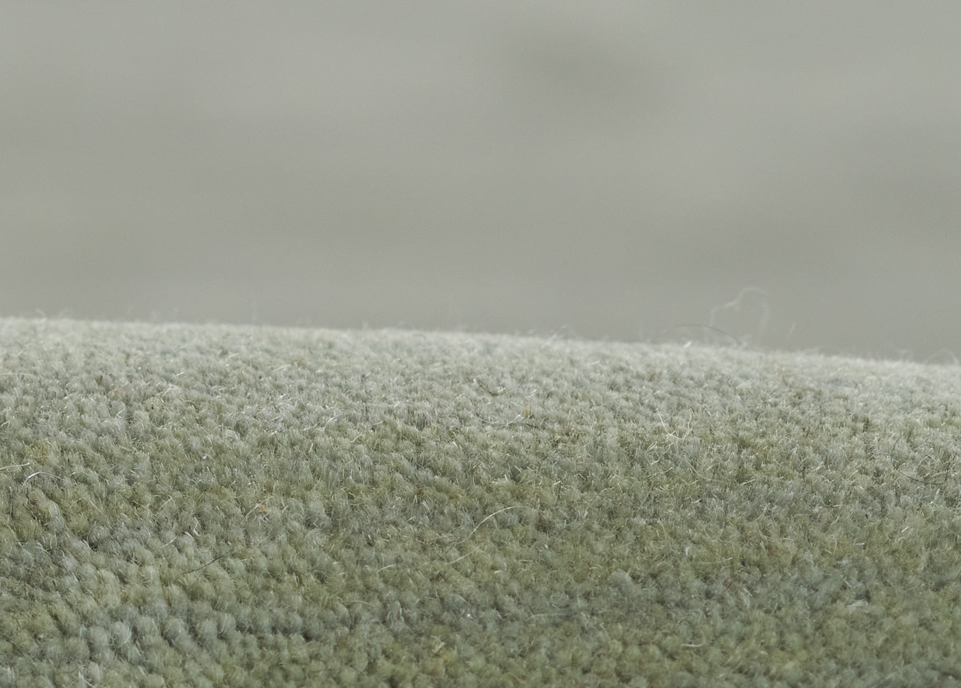 Momeni Ombre OMB-1 Green Area Rug - Image 4