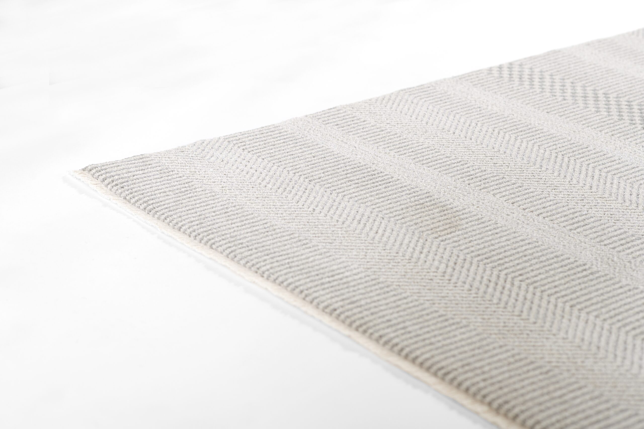 Momeni Samira SAM-3 Light Grey Area Rug - Image 6